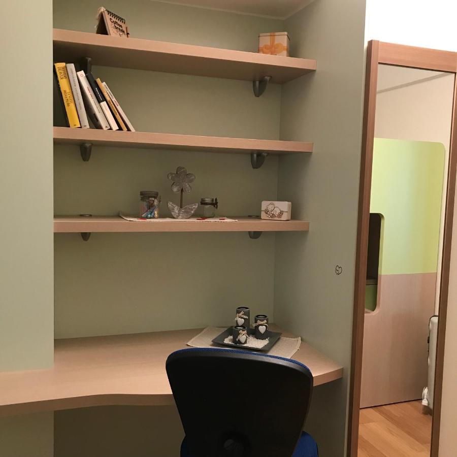 La Casa Shabby Apartment Марилева Екстериор снимка