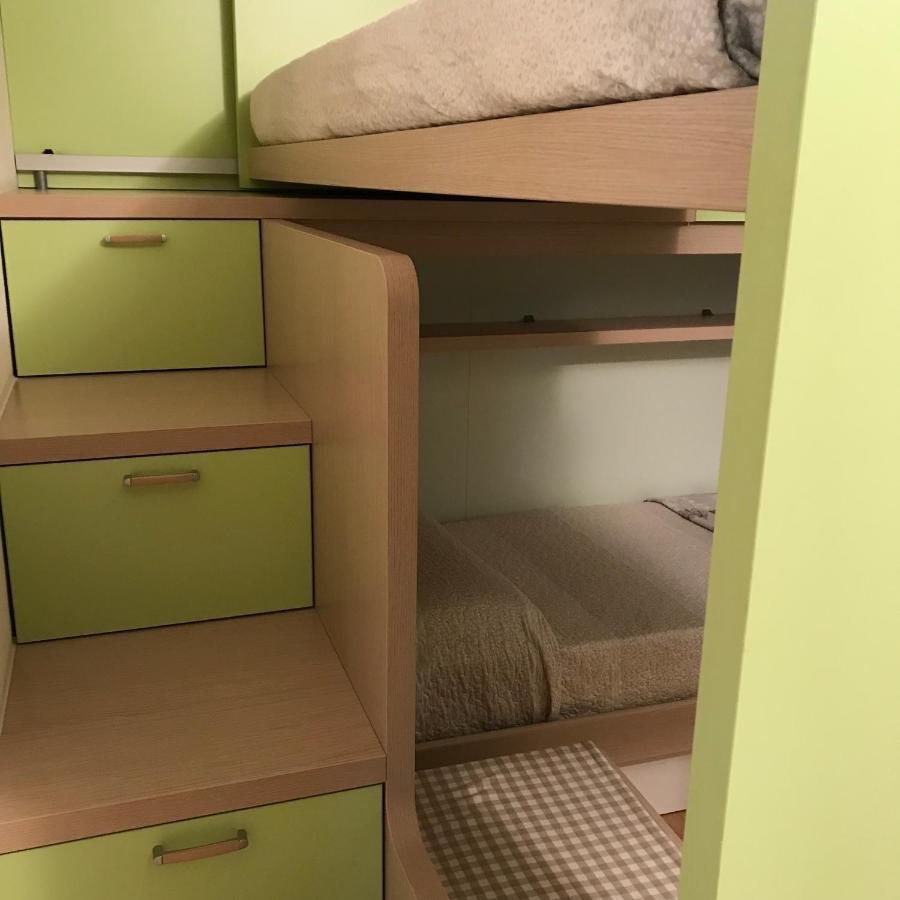 La Casa Shabby Apartment Марилева Екстериор снимка